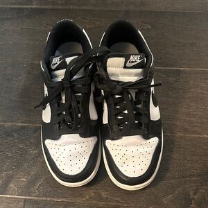 Nike Dunk Black and White Athletic Shoes SZ39